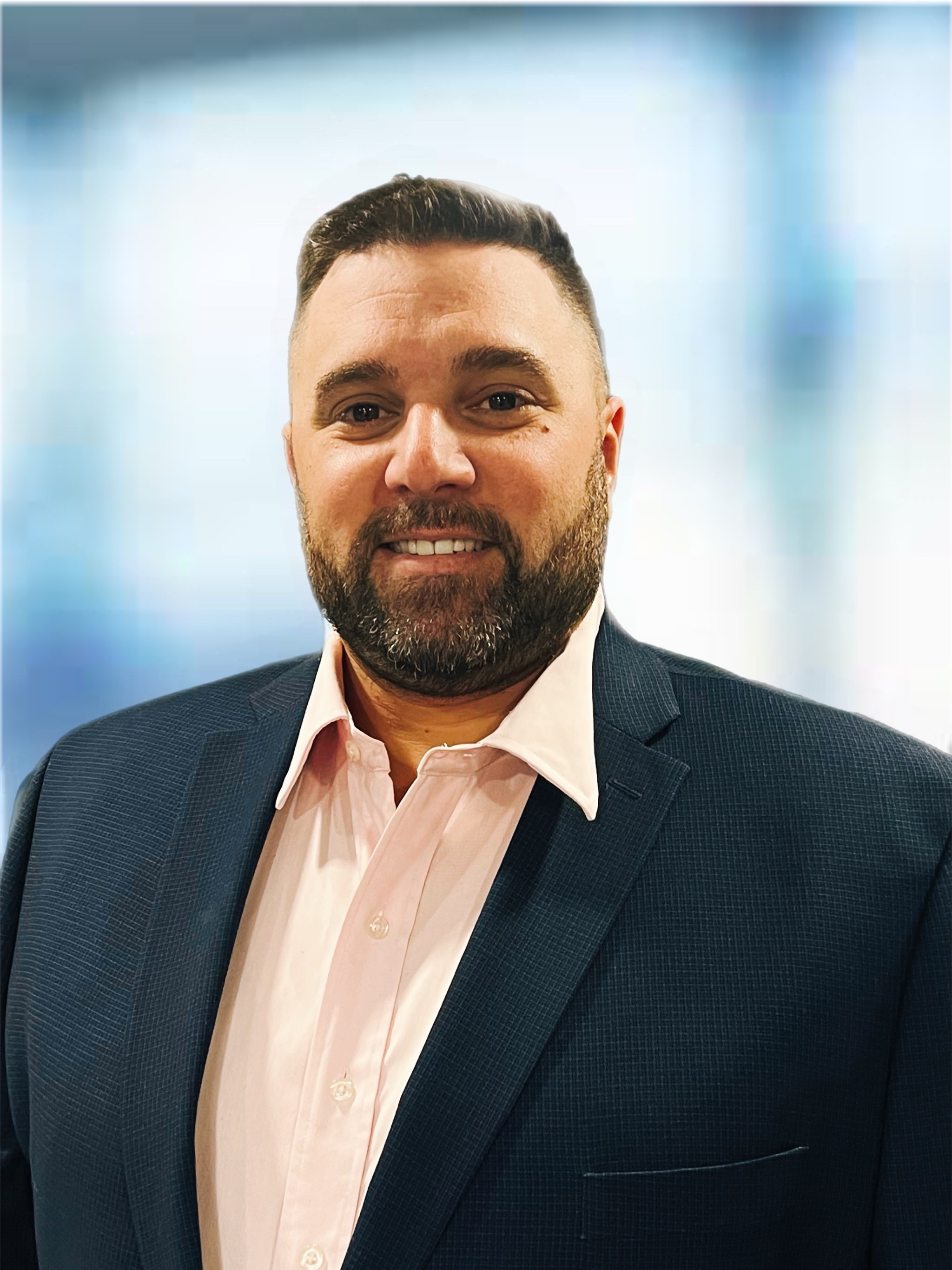 Headshot of Jeremy Evens