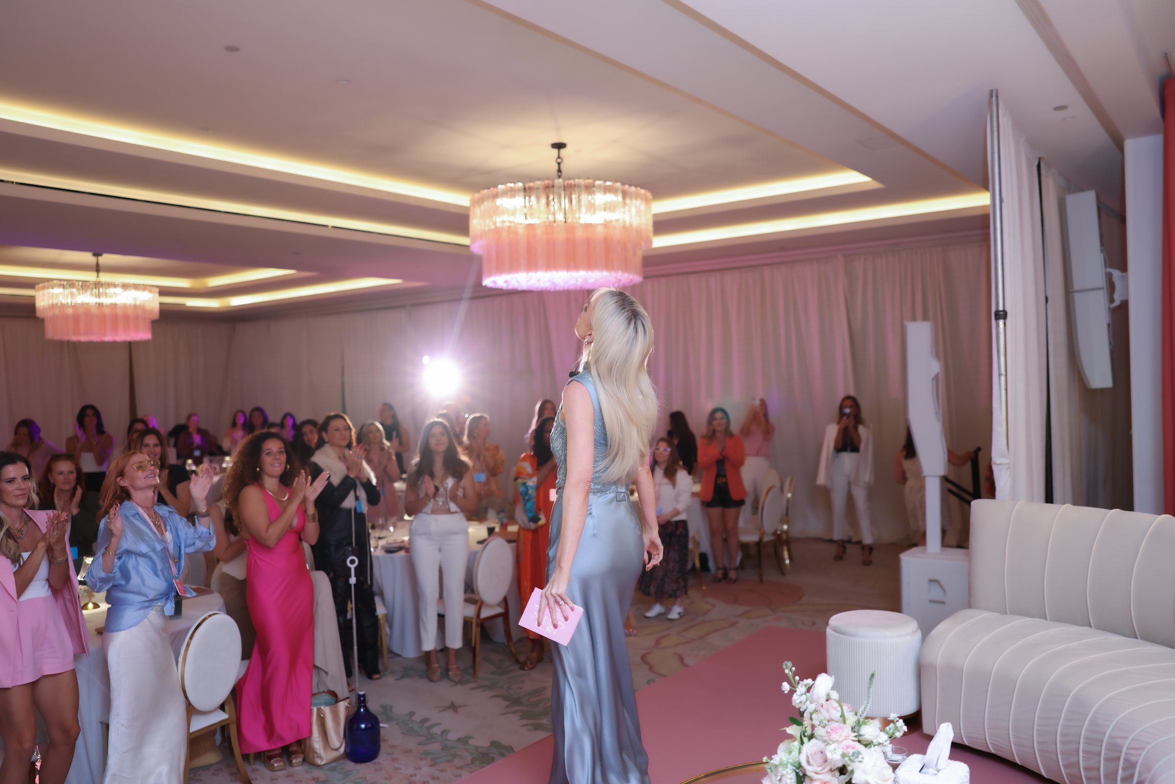 Standing ovation for Leanne at Soft Girl Millions Mastermind Live 2025