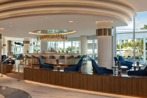 The waterfront lounge and bar at Pier Sixty-Six