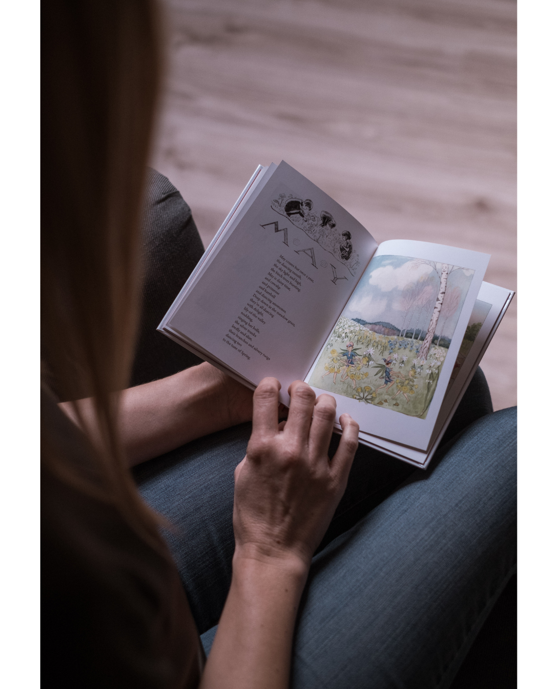 foto Sara con libro
