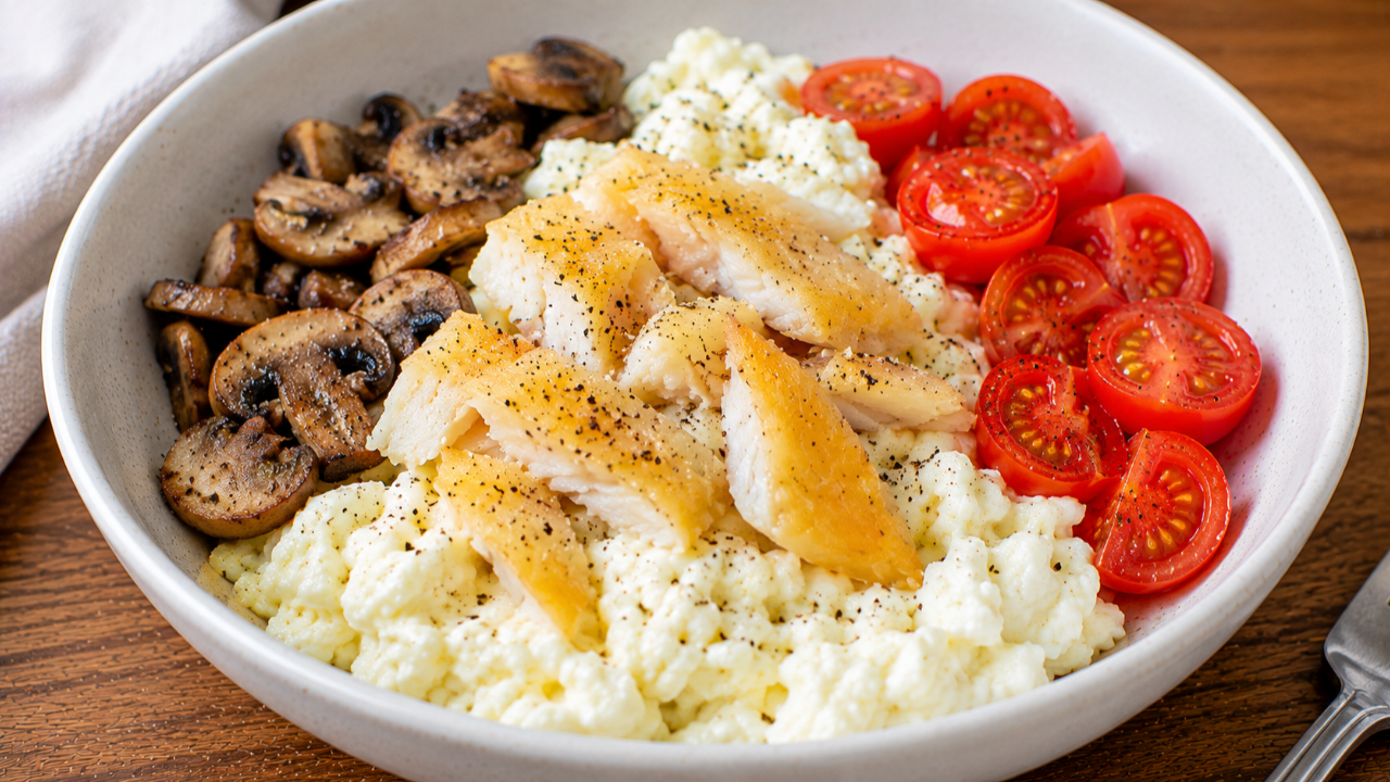 Smoked Haddock and Egg White Breakfast Bowl