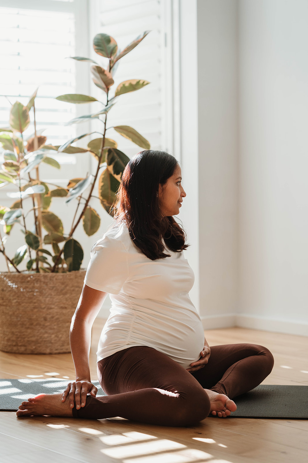 Ragini Singh teaching prenatal yoga