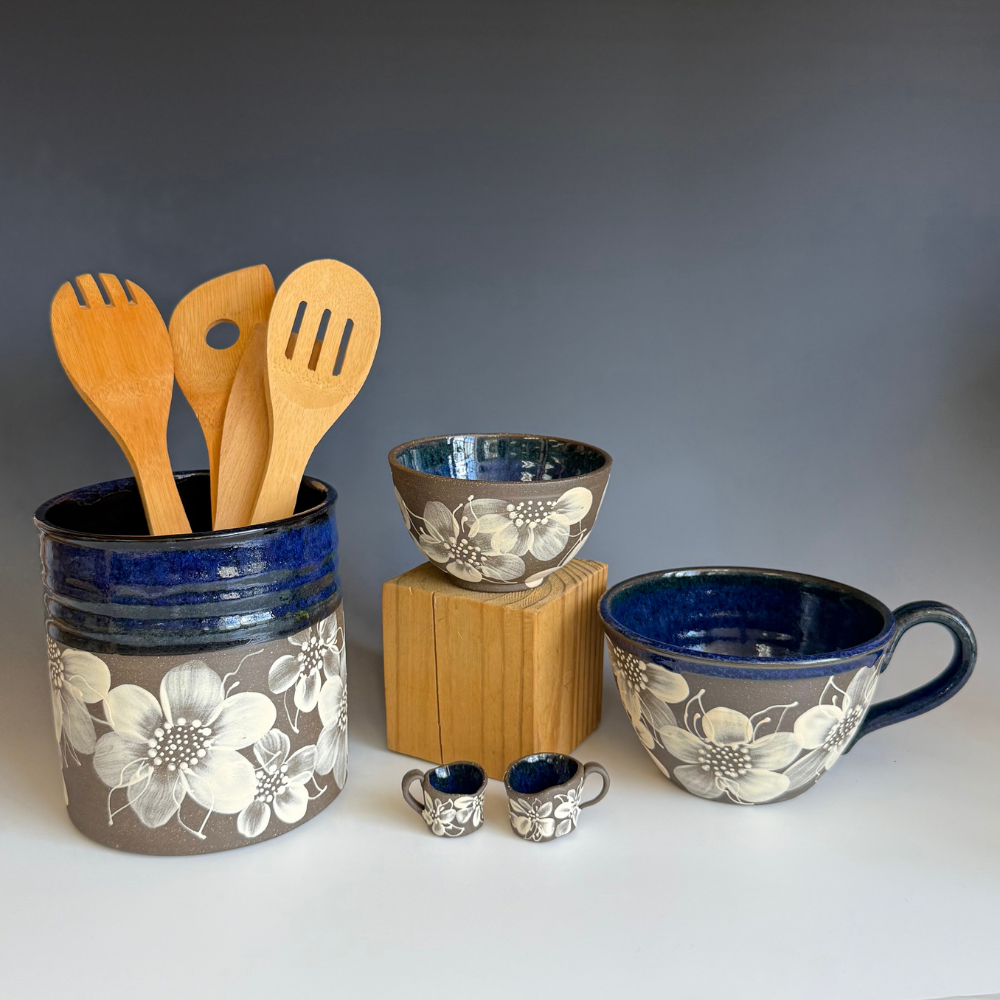Nature-inspired ceramic mug by Leafbug Studio