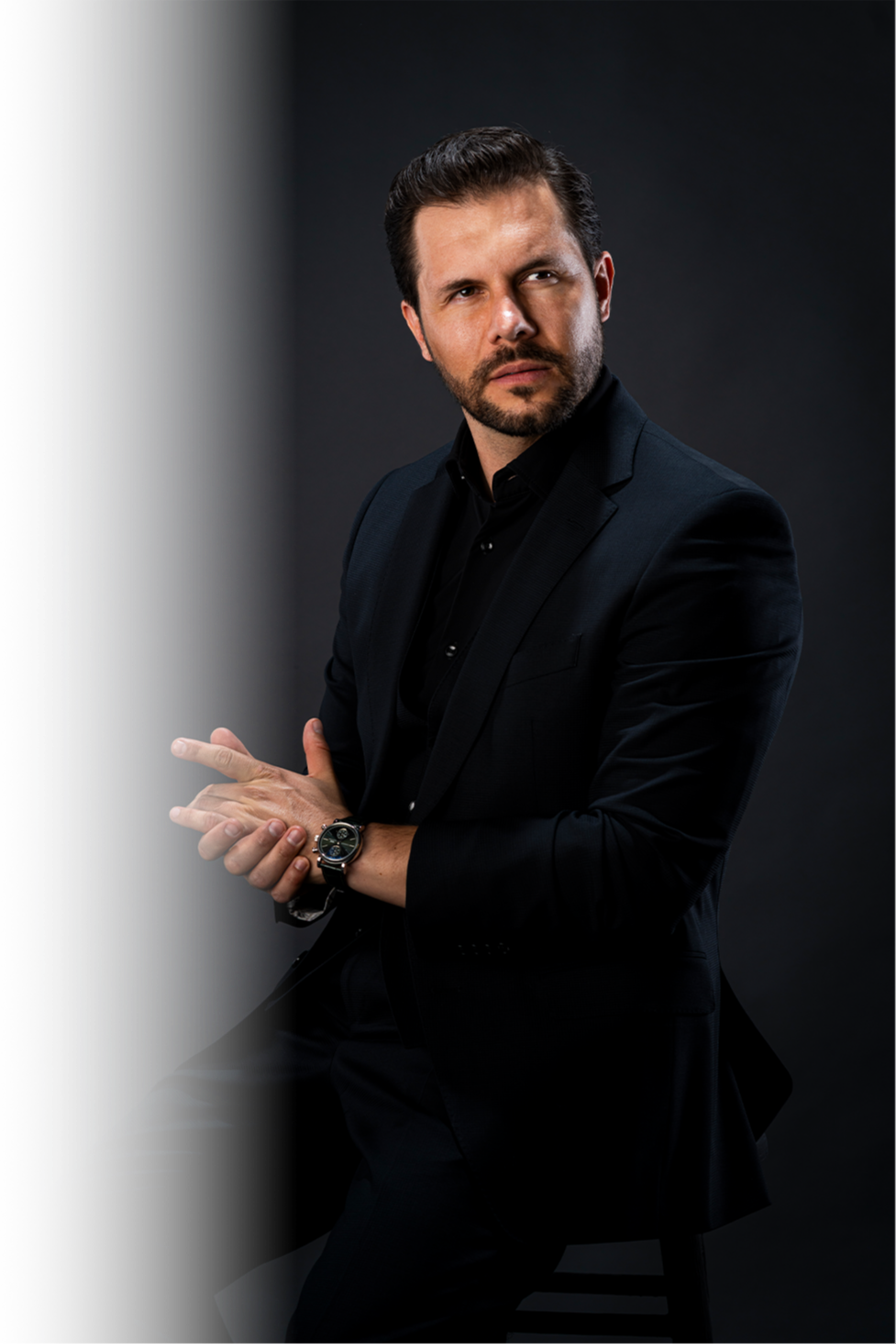 Diego Díaz con firma