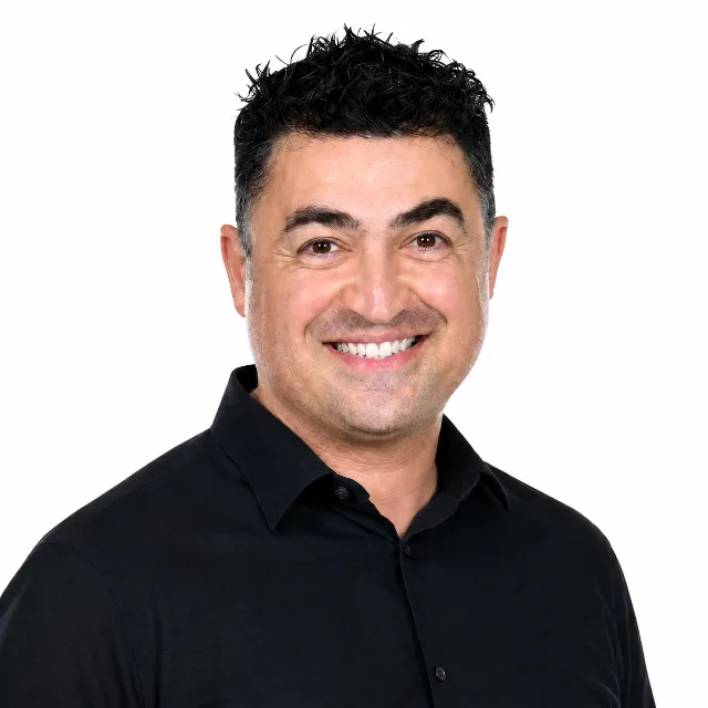 Dr. Omid Kiarash, board-certified periodontist