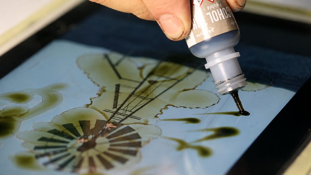 Fine art photograph made with alcohol ink and back projection