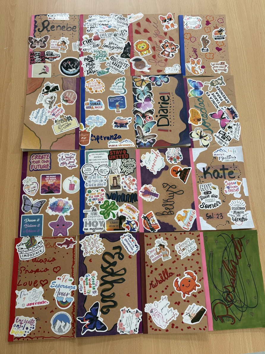 Personalized student journals decorated during the fellowship