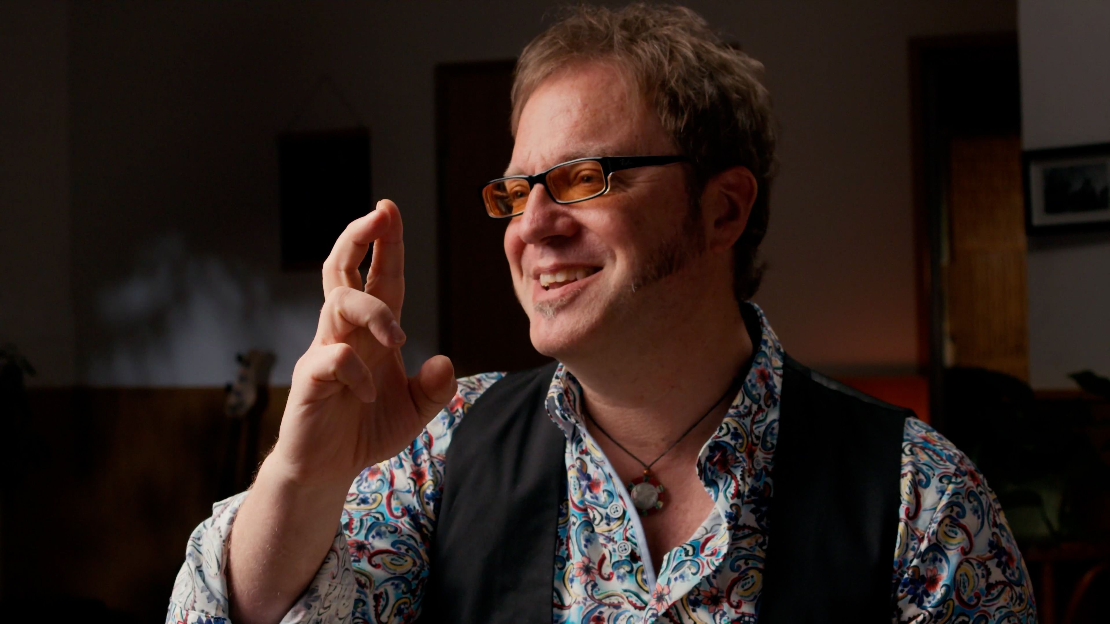 Bass Essentials Gratislektion mit Lars Lehmann