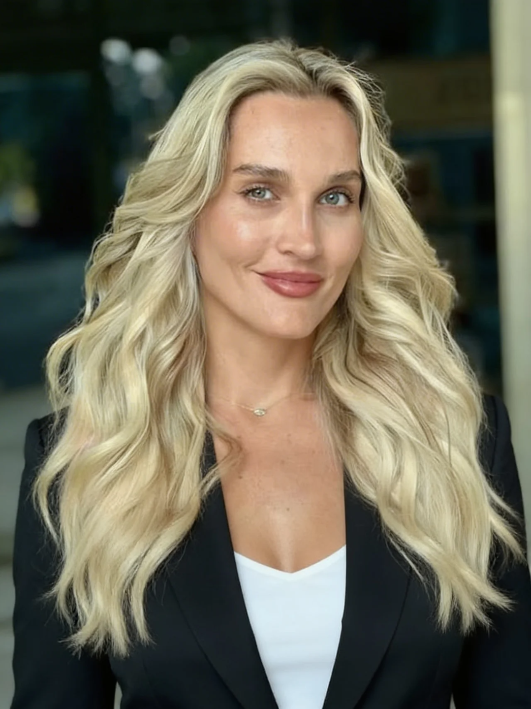 Veronica Avondale