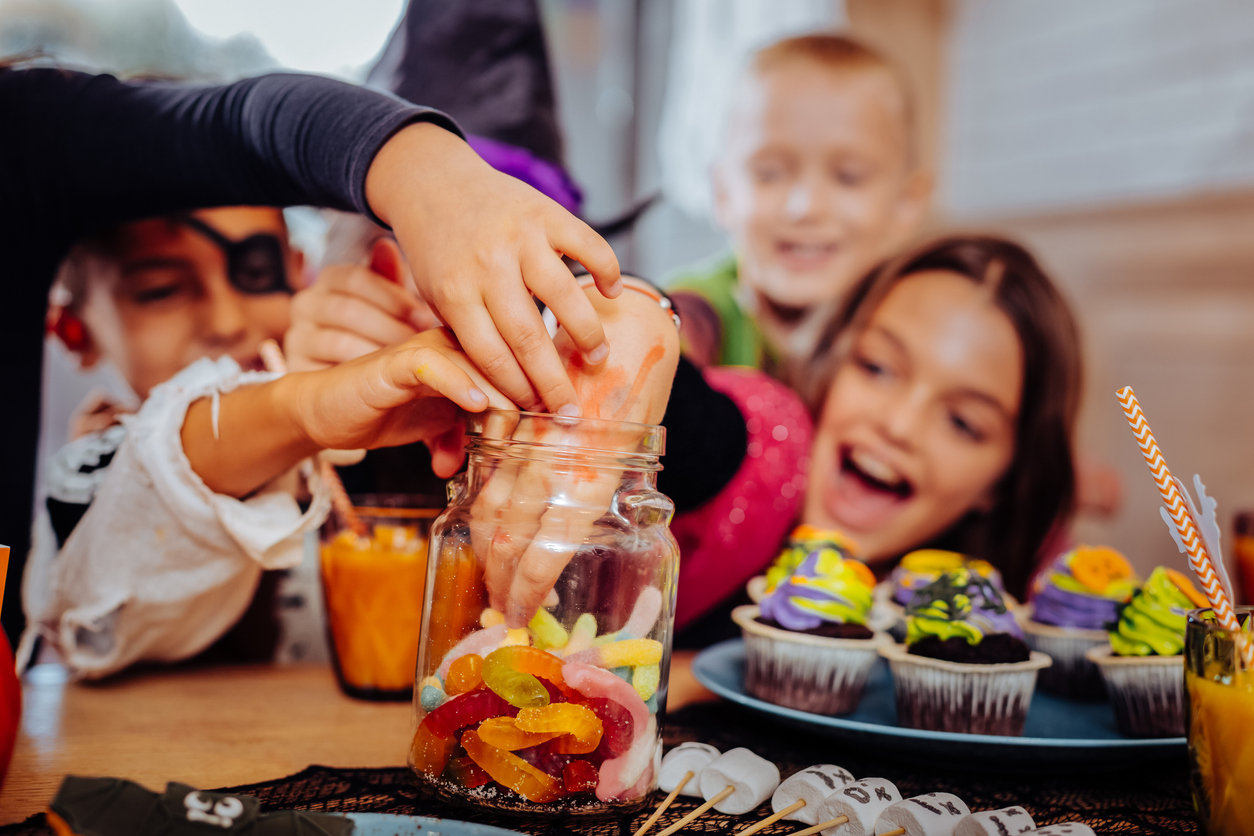 kids halloween candy