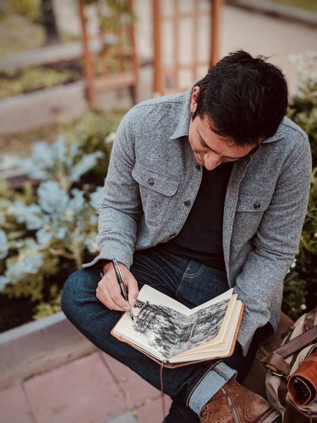 Luis Colan drawing in his New York studio