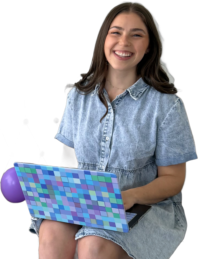 Jessica, founder of the Morning Meeting Membership, smiling with her laptop
