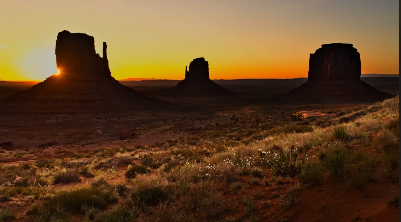 The finished Monument Valley sunrise after Golden Hour, Light Depth, and Super Contrast