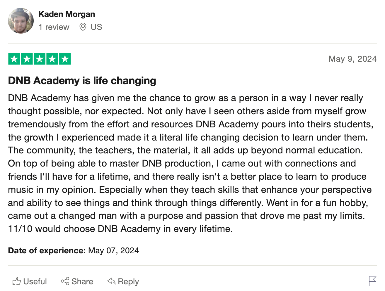 DNB Academy Trustpilot review from a verified student