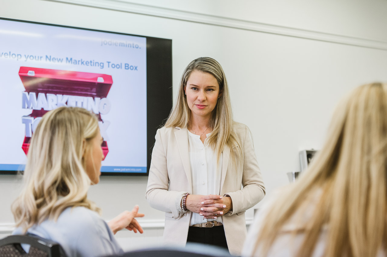 Jodie Minto speaking about e-commerce growth