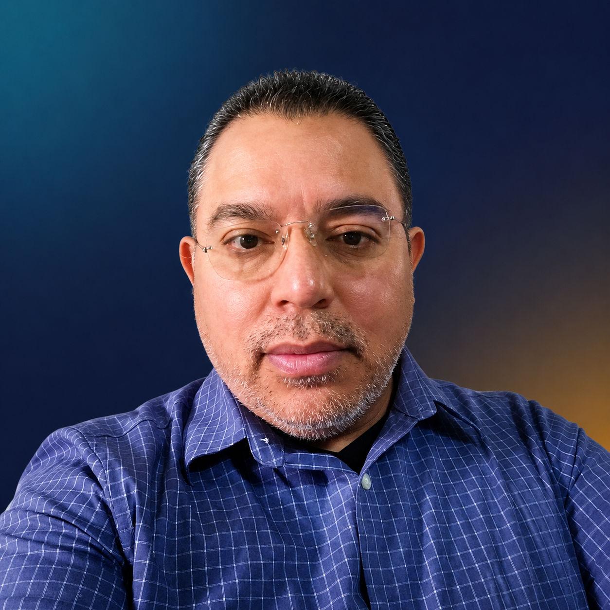 José Alan Simón Palafox, egresado de Universidad Expansión